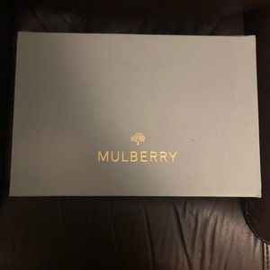 Mulberry magnet box